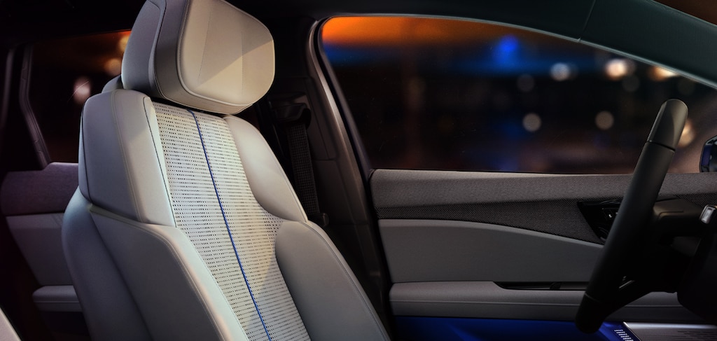 Cadillac OPTIQ 2026 Características Interior